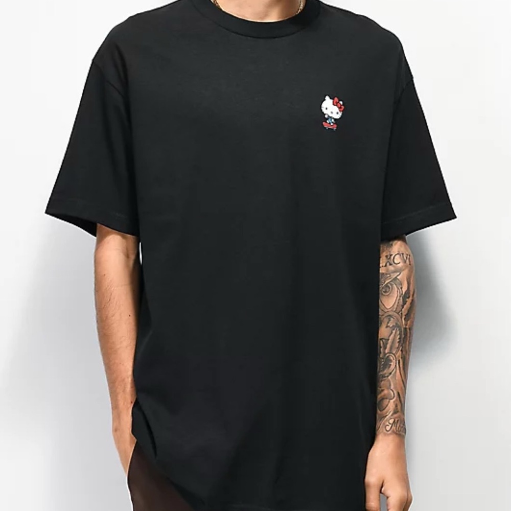 NEW Zumiez Sanrio Hello Kitty 60th Anniversary Black Short Sleeve Tee Size M